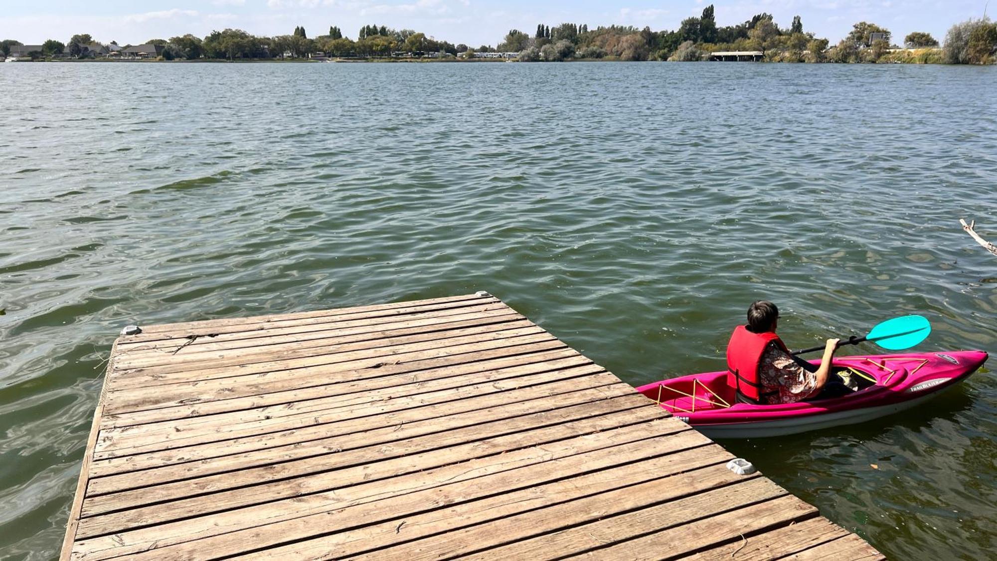 Lakeshore Inn Water Front Moses Lake Kültér fotó